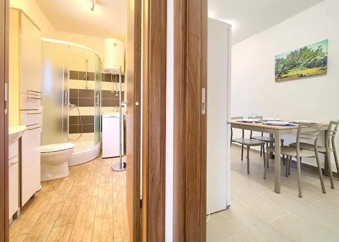 Apartment Oak Meadow