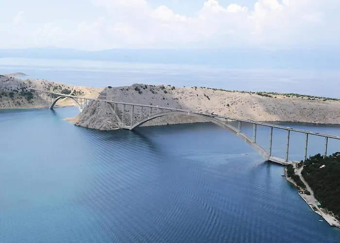 Oak Meadow Apartment Dobrinj