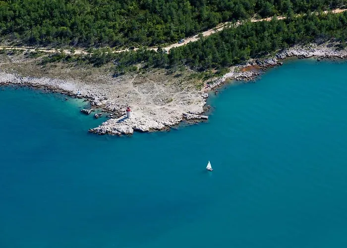 Apartment Oak Meadow Dobrinj