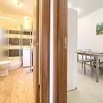 Apartment Oak Meadow