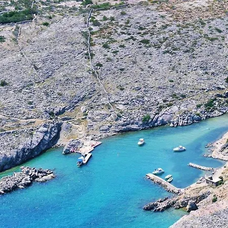 Apartment Oak Meadow Dobrinj