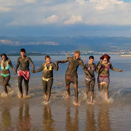 Oak Meadow * Dobrinj