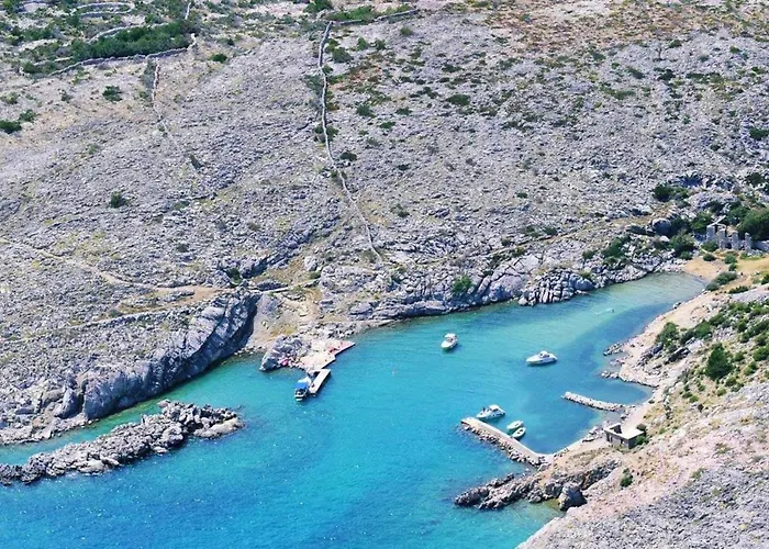 아파트 Oak Meadow Dobrinj