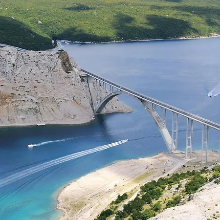 Oak Meadow * Dobrinj